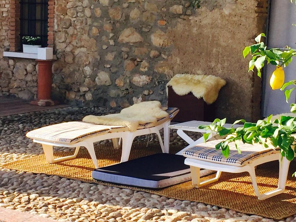 Antico Cascinale Lombardo Bed & Breakfast Lonato Bagian luar foto